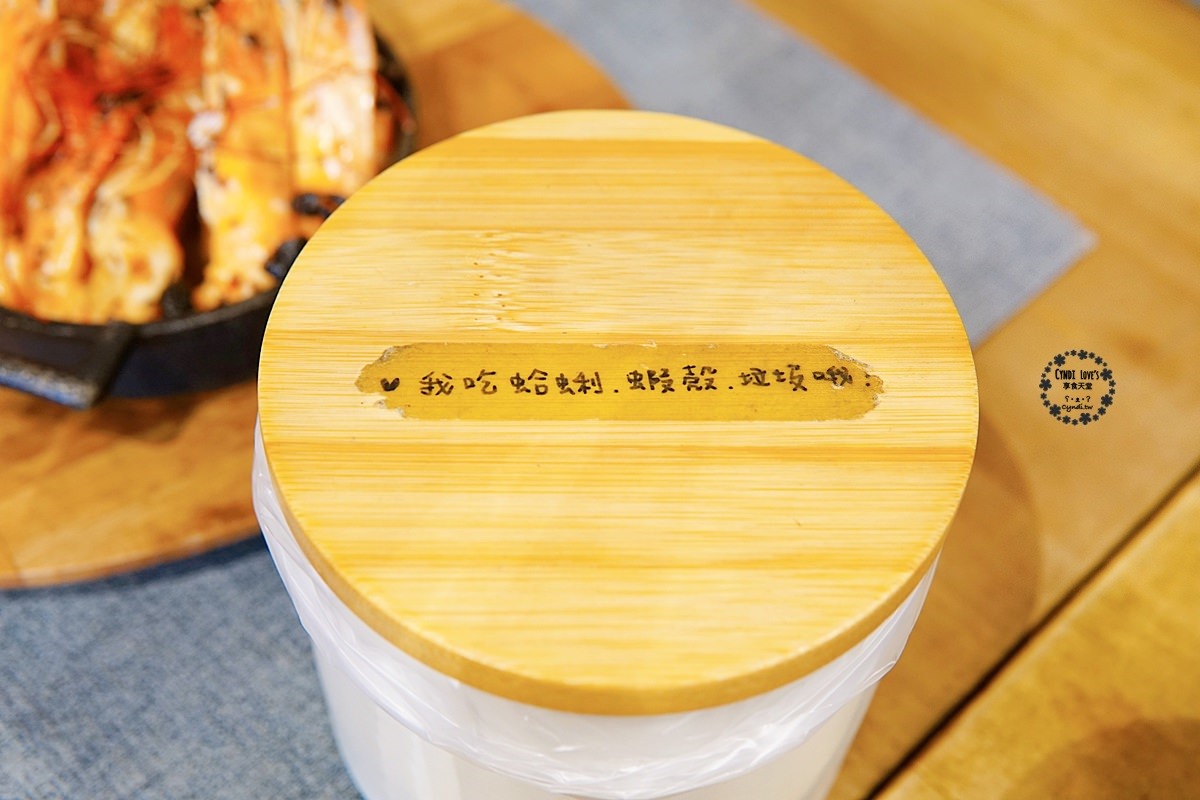 村口微光 逢甲店，台中最美老屋巷弄義式餐廳，創意新品章魚燒味噌燉飯每日現量供應，平價義式料理159元起 - Cyndi loves享食天堂