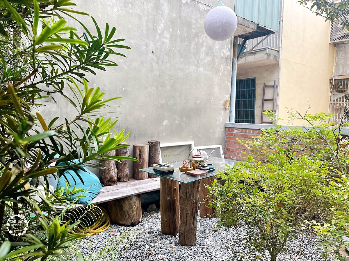 村口微光 逢甲店，台中最美老屋巷弄義式餐廳，創意新品章魚燒味噌燉飯每日現量供應，平價義式料理159元起 - Cyndi loves享食天堂